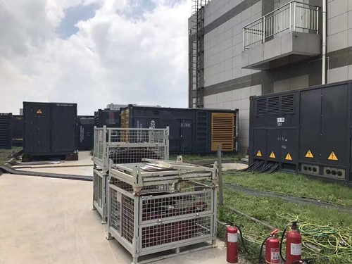 高昌除了定期检查，还有哪些方法可以及时发现接触式转速表探头的磨损？